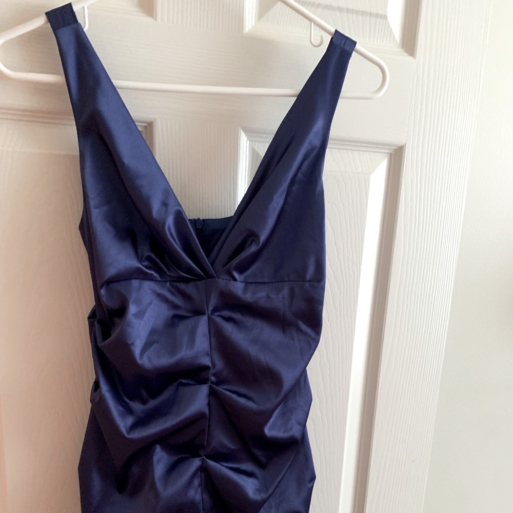 Knee length middle rouched dress.